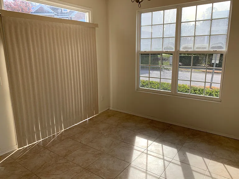 1819 Whirlaway Ct — Photo 16