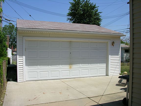 5th image of 31038 Gladys Ave