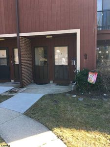 11 Shore Rd APT 7F, Somers Point, NJ, 08244