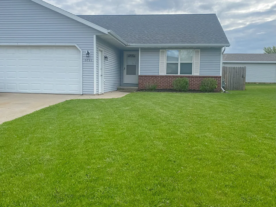 1254 Crown Ct