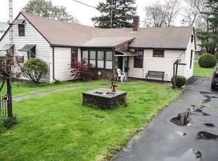 9 Warriner Ave, Enfield, CT 06082