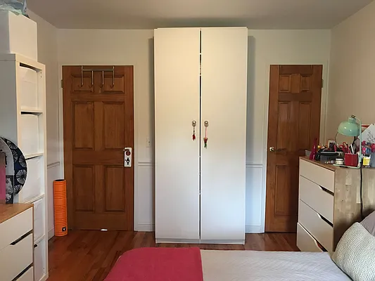 Rented by LDMI Realty Group LLC | media 21