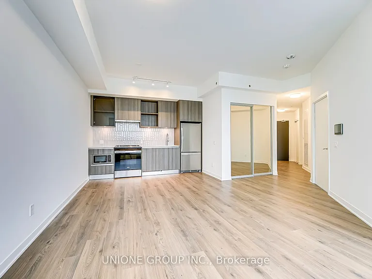 405 Dundas St W #336 — Photo 12
