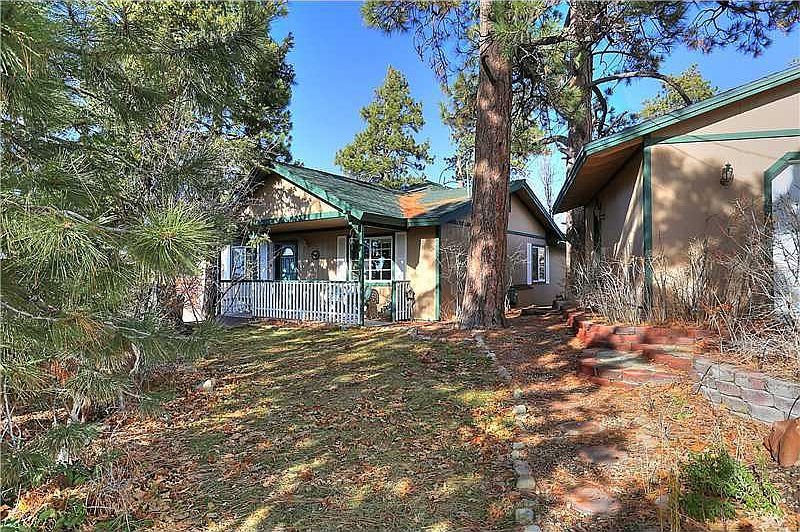 1st image of 814 Plumas Ct
