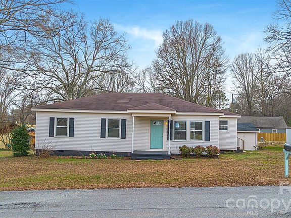 2nd image of 109 Barrett Rd