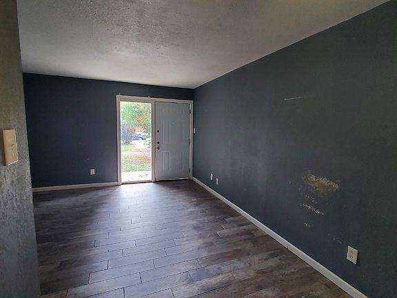 4th image of 903 Redbird Dr