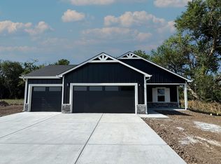 2390 E Thunder St, Wichita, KS 67219