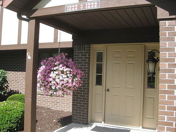3rd image of 1544 N William Wells Cir