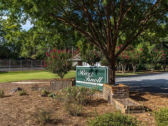 2nd image of 6101 River Rd APT 13