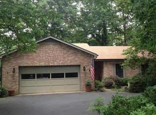 109 Fairway Dr, Locust Grove, VA 22508