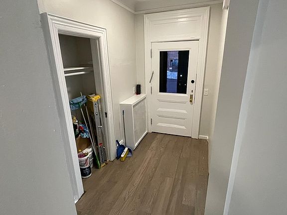 3rd image of 146 Elliott Ave APT 1