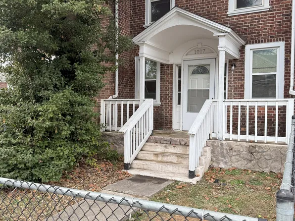 1017 Ironside Rd, Camden, NJ 08104