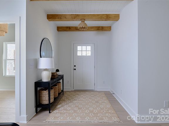 5th image of 2453 Barnhardt Ave NW