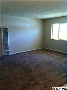 4th image of 12820 Belhaven Ave