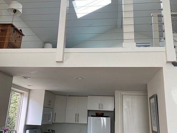 4th image of 716 Pomona Ave