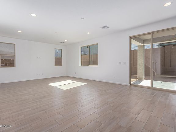5th image of 11632 W BECK Drive