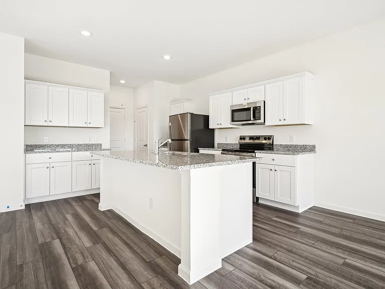 6061 Mojave Dr — Photo 3