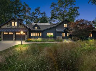 3430 Riverside Dr, Saugatuck, MI 49453