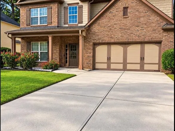 1538 Squire Hill Ln, Lawrenceville, GA 30043
