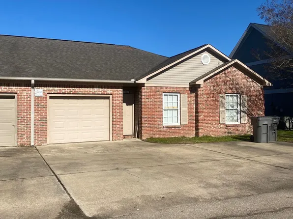 688 Kirkcauldy Dr #688, Starkville, MS 39759