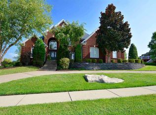 12903 Ridgemoor Dr, Prospect, KY 40059