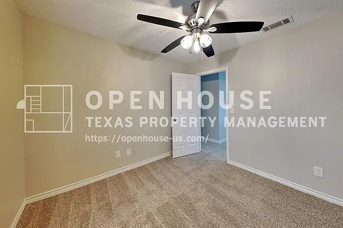 8101 Pacific St — Photo 17