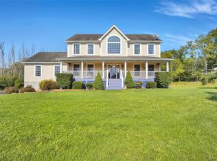 4 Von Trapp Ct, Washingtonville, NY 10992