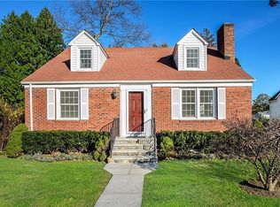 211 Poe St, Hartsdale, NY 10530