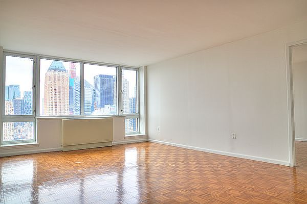 1st image of 350 W 43rd St APT 36E