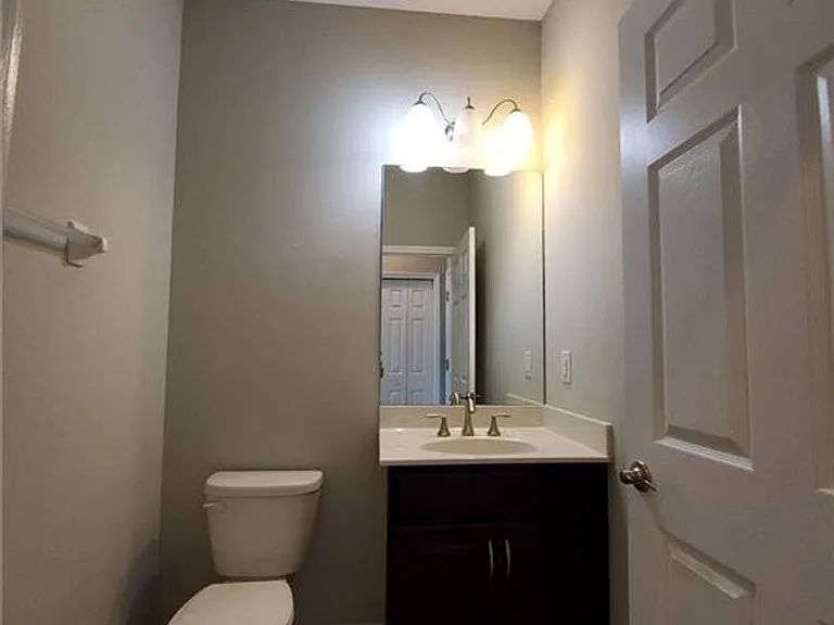 3878 Burrfield St — Photo 23