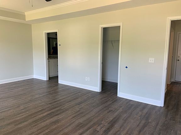 4th image of 6038 Virginia Pine Ave