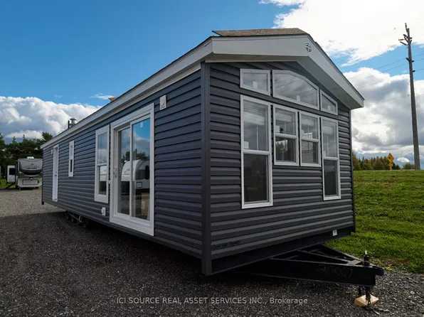 486 F County Road 18, Prince Edward County, ON K0K 1P0