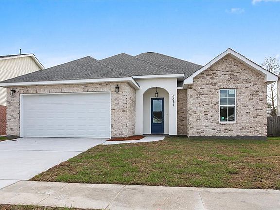 2nd image of 4817 Liberty Oaks Dr