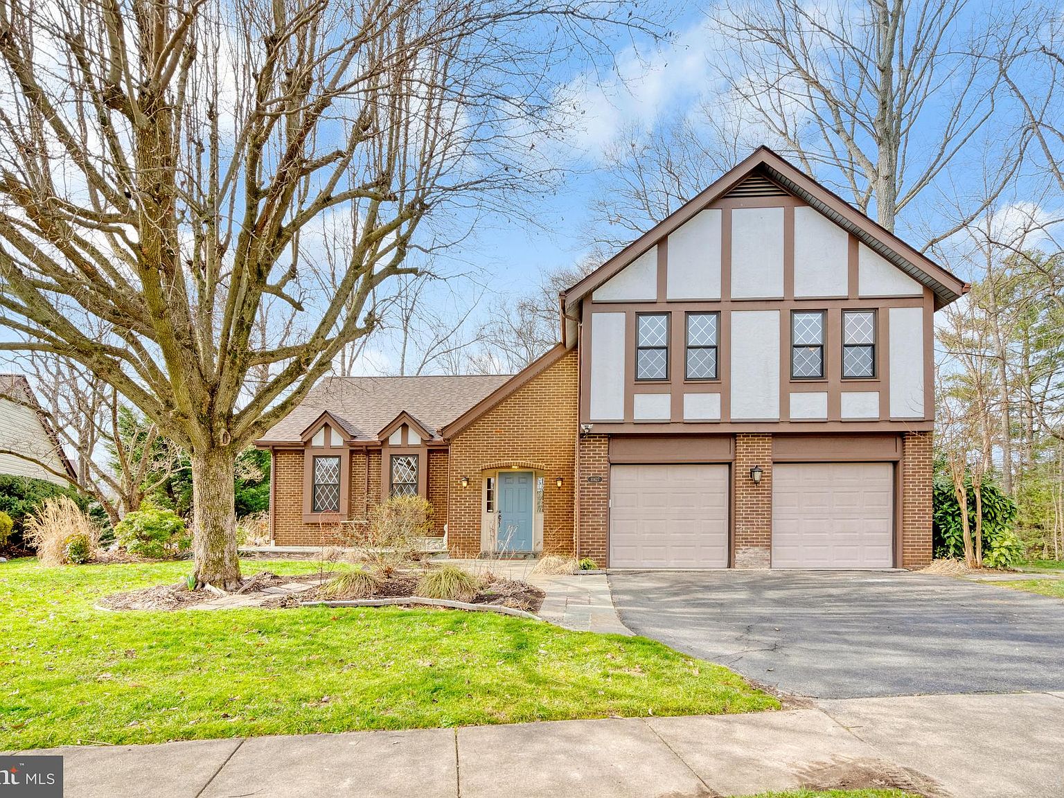 10627 Battalion Landing Ct, Burke, VA 22015 Zillow