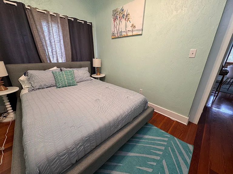 313 Daytona Ave — Photo 13