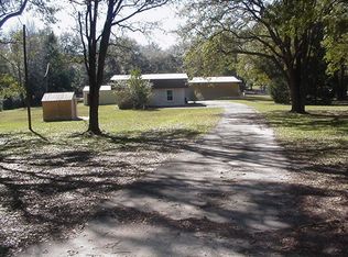3669 NW 32nd Pl, Bell, FL 32619