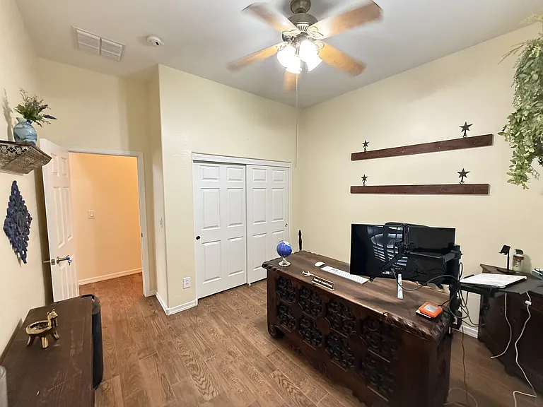 2245 W Clearview Trl — Photo 32