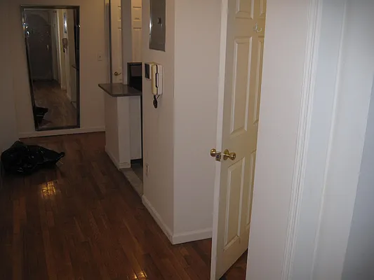 Rented by 18 REALTY | media 18