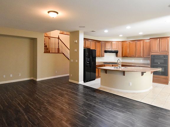 5th image of 8224 Swallow Falls St