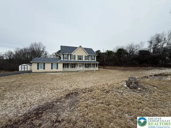 2005 Palisades Dr, Blakeslee, PA 18610