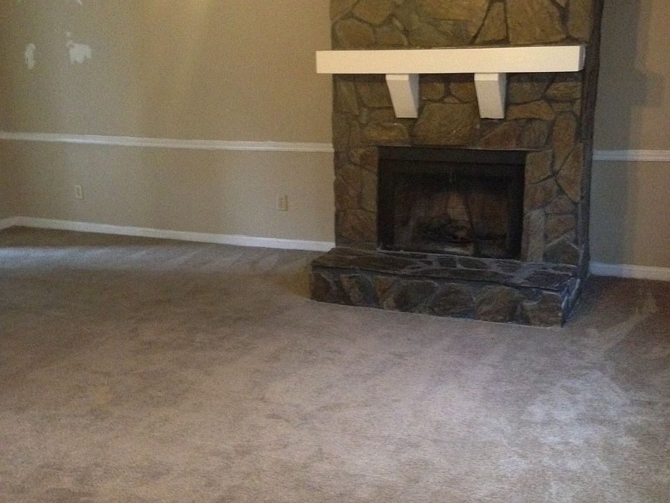 2nd image of 8228 Canyon Frg