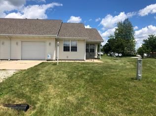 608A Bannerstone Ct, Sidney, IL 61877