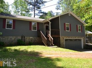 423 Lakeshore Dr, Stockbridge, GA 30281