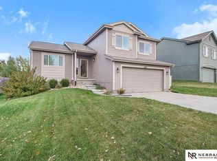 16256 Saratoga St, Omaha, NE 68116