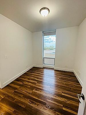 5th image of 2527 18th St APT 4A