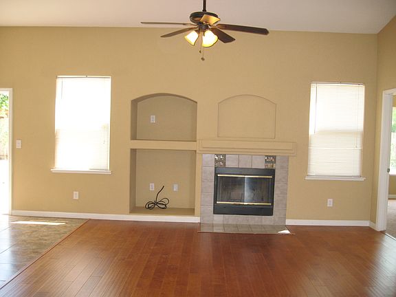 2nd image of 3728 Wild Rose Ln