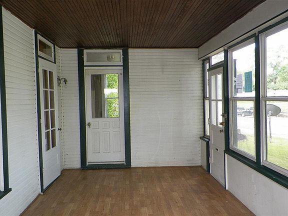 5th image of 409 S Jefferson St