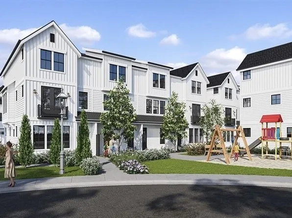 12107 127th Avenue Ct E, Puyallup, WA 98374