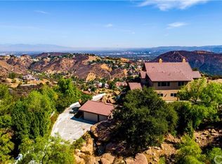 14 Hacienda Rd, Bell Canyon, CA 91307