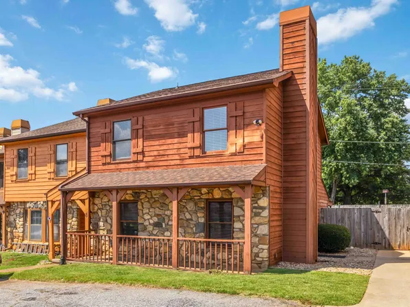 7 Cobble Dr, Inman, SC 29349